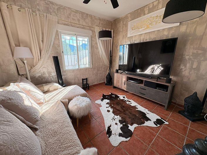 Image No.43-8 Bed Villa for sale