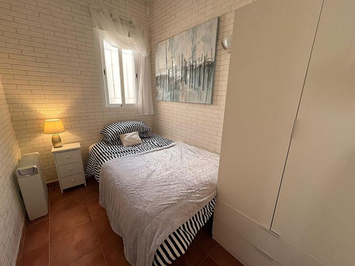 Image No.44-Villa de 8 chambres à vendre à Castalla