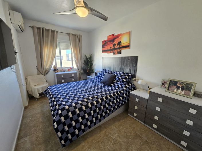 Image No.12-3 Bed Apartment for sale