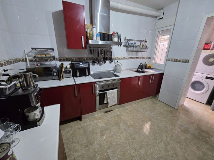 Image No.23-3 Bed Apartment for sale