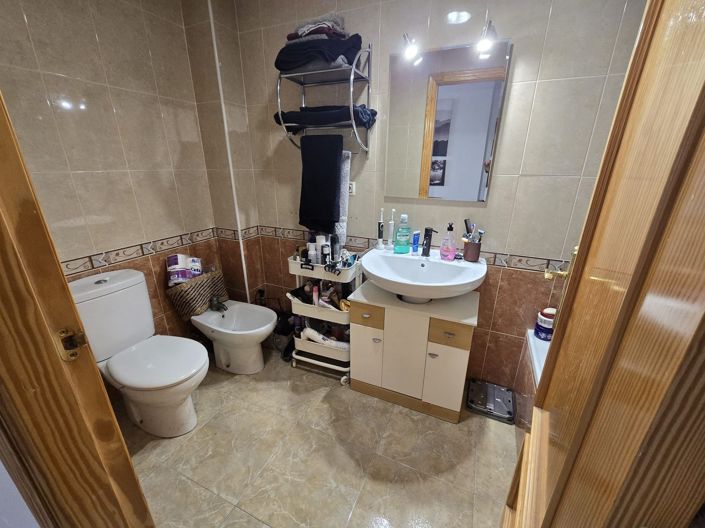 Image No.25-3 Bed Apartment for sale