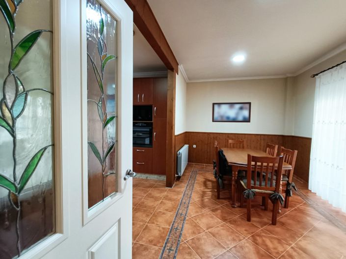 Image No.15-4 Bed Townhouse for sale