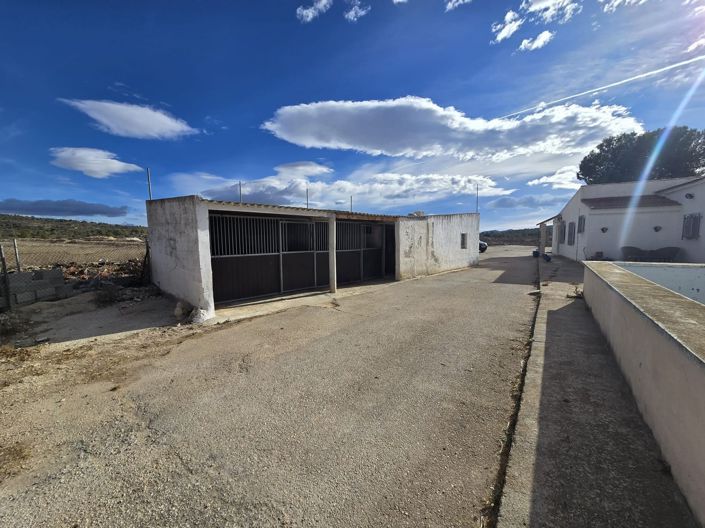 Image No.15-3 Bed Villa for sale