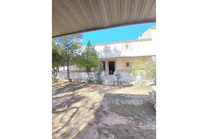 Image No.6-6 Bed Country House for sale