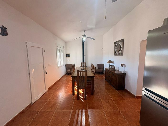 Image No.14-3 Bed Country House for sale