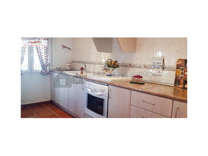 Image No.11-Maison de campagne de 1 chambre à vendre à Sax