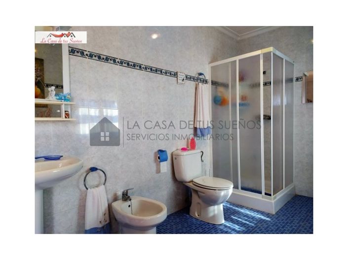 Image No.12-Maison de campagne de 1 chambre à vendre à Sax