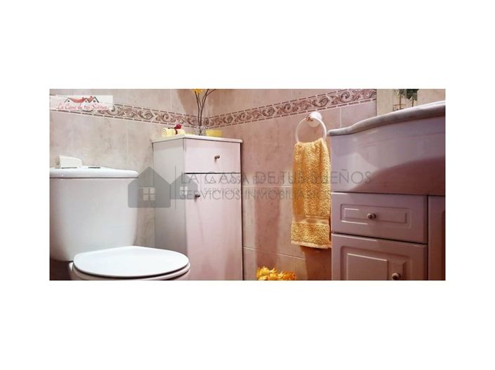 Image No.15-Maison de campagne de 1 chambre à vendre à Sax