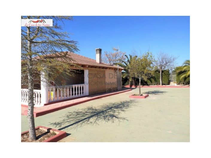 Image No.20-Maison de campagne de 1 chambre à vendre à Sax