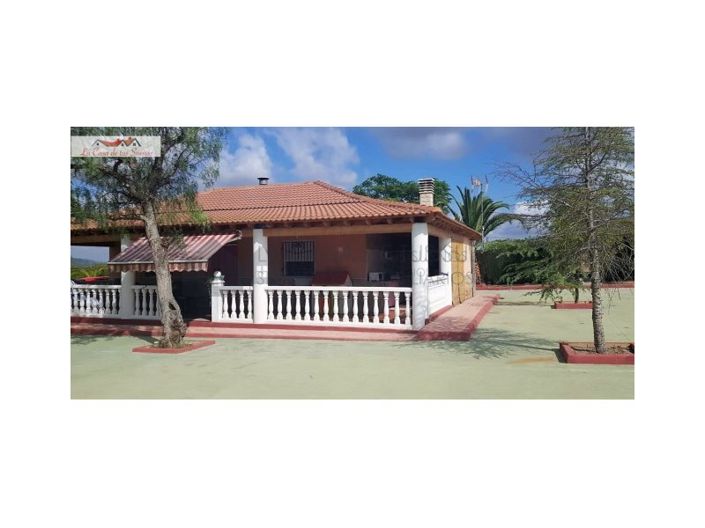 Image No.21-Maison de campagne de 1 chambre à vendre à Sax