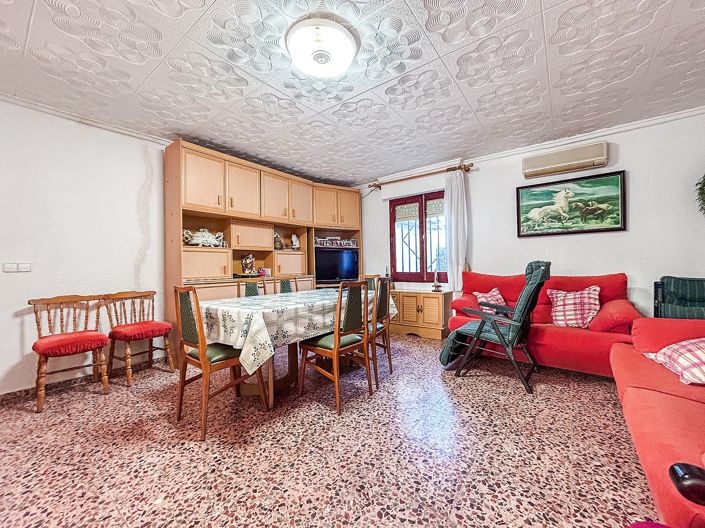 Image No.11-4 Bed Villa for sale