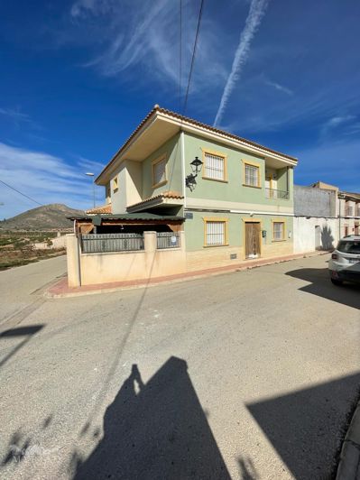 Image No.1-5 Bed Country House for sale