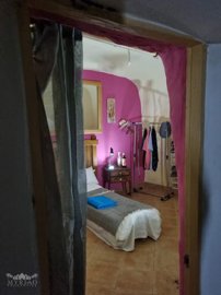 6456e66bc98f-c4c6-40f8-acd7-0f49c2faeb18