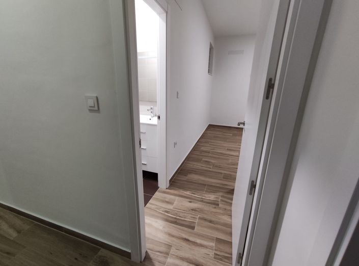 Image No.9-3 Bed Townhouse for sale