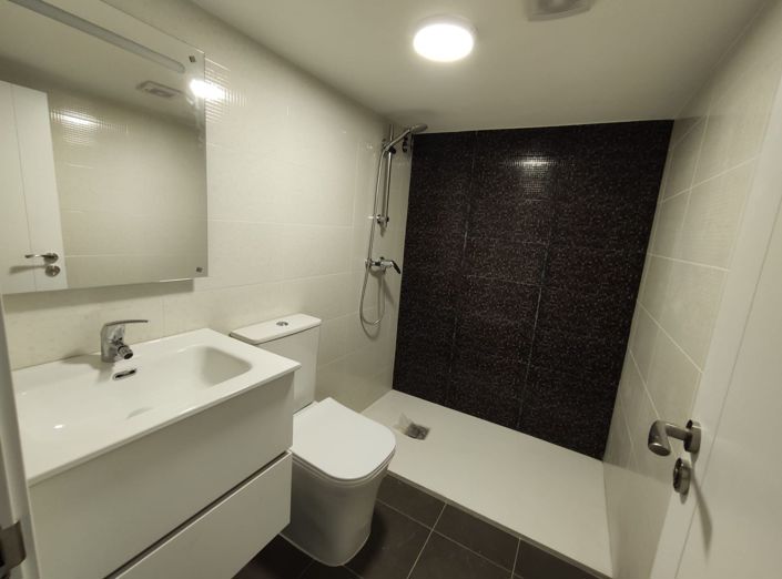 Image No.23-3 Bed Townhouse for sale