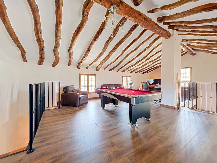 Image No.30-5 Bed Country House for sale