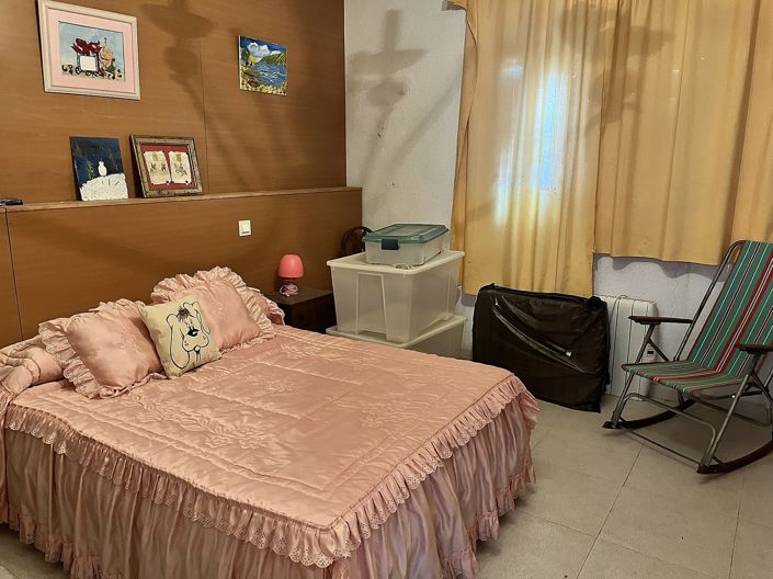 Image No.18-4 Bed Country House for sale