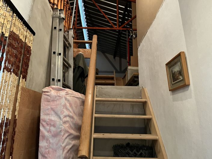 Image No.23-4 Bed Country House for sale