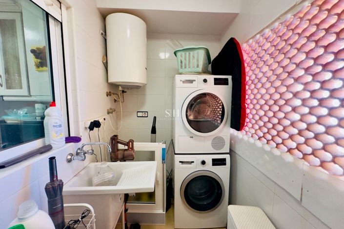 Image No.19-3 Bed Townhouse for sale