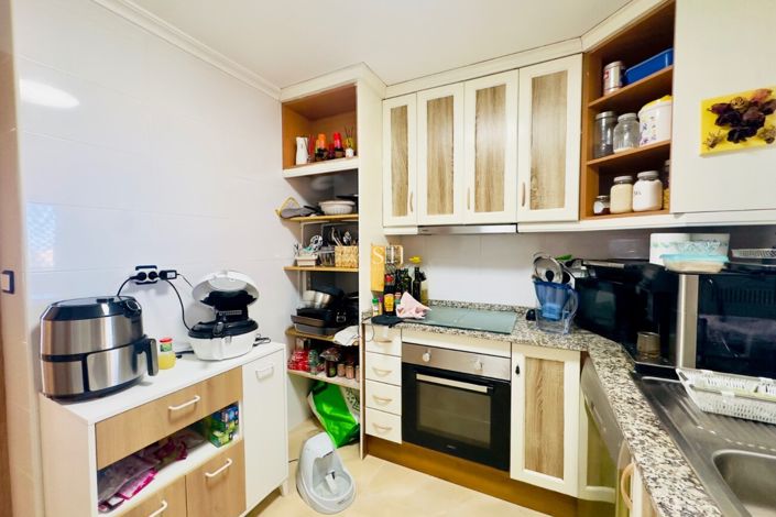 Image No.20-3 Bed Townhouse for sale