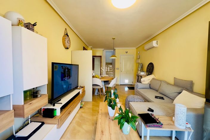 Image No.26-3 Bed Townhouse for sale