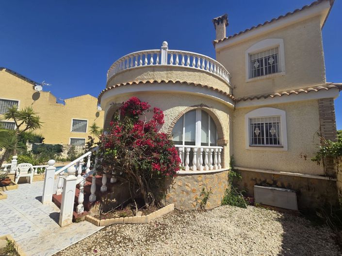 Image No.16-5 Bed Villa for sale
