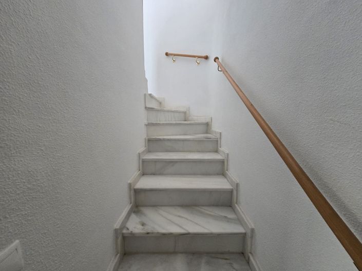 Image No.27-5 Bed Villa for sale