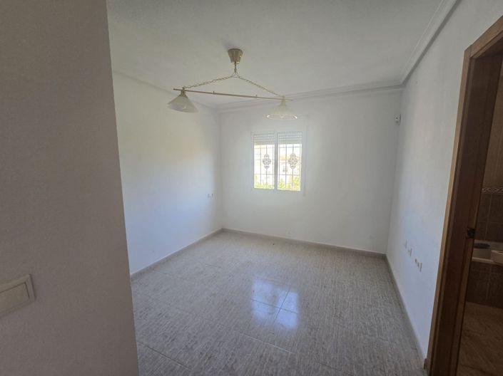 Image No.32-5 Bed Villa for sale