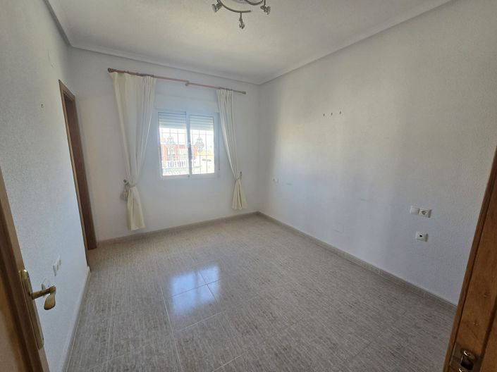 Image No.43-5 Bed Villa for sale