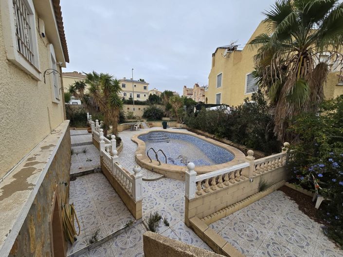 Image No.39-5 Bed Villa for sale