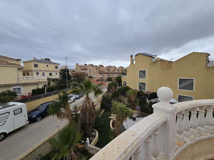 Image No.44-5 Bed Villa for sale