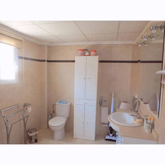 Image No.19-3 Bed Villa for sale