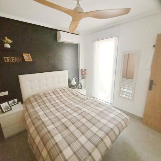 Image No.13-3 Bed Townhouse for sale