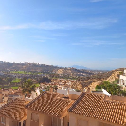 Image No.26-3 Bed Townhouse for sale