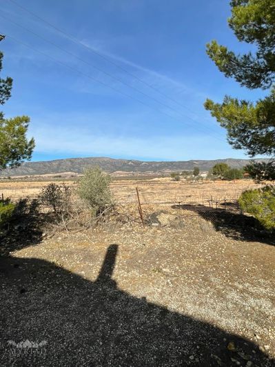 Image No.30-2 Bed Country House for sale