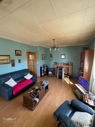 Image No.5-2 Bed Country House for sale