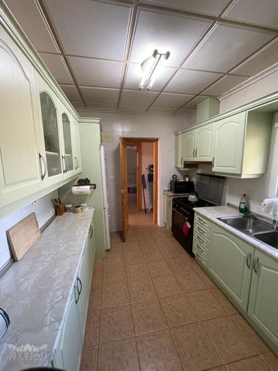 Image No.9-2 Bed Country House for sale