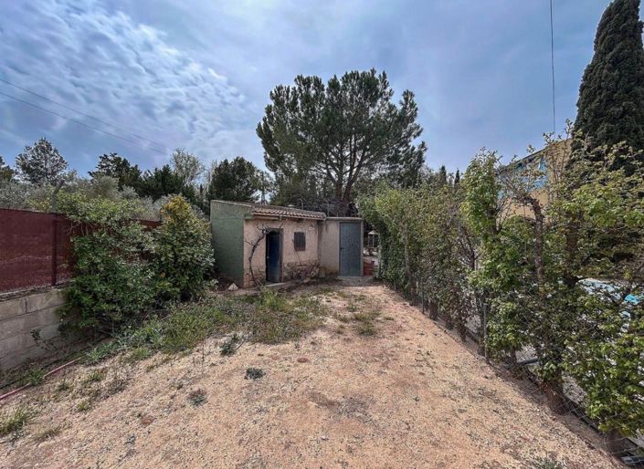 Image No.10-Maison de campagne de 4 chambres à vendre à Sax