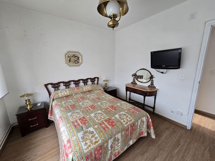 Image No.40-4 Bed Country House for sale