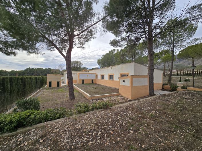 Image No.49-4 Bed Country House for sale