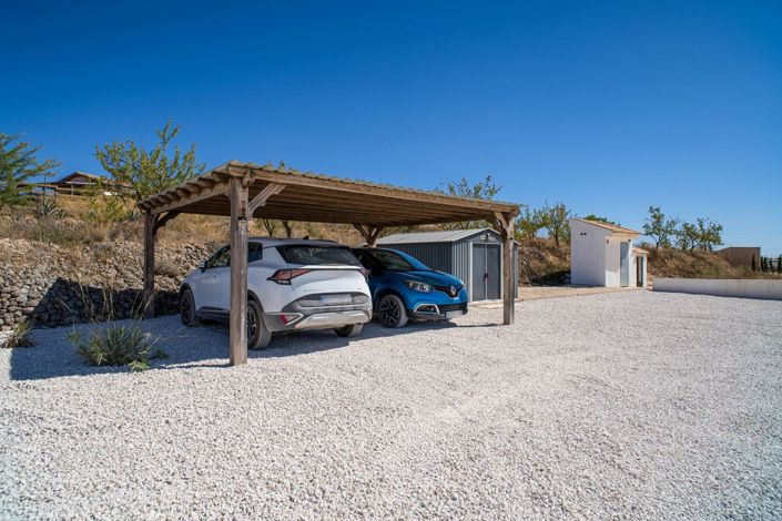 Image No.29-3 Bed Villa for sale