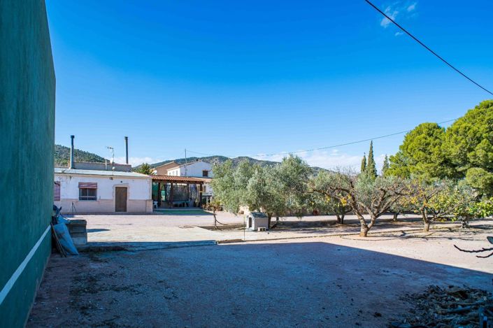 Image No.3-5 Bed Country House for sale