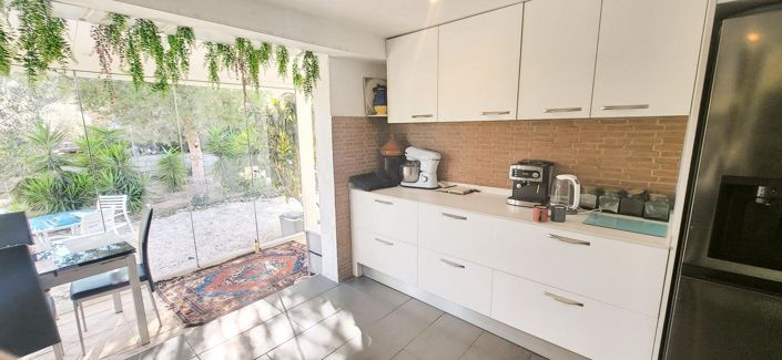 Image No.10-3 Bed Villa for sale