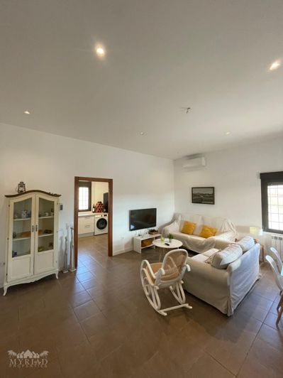 Image No.9-4 Bed Villa for sale