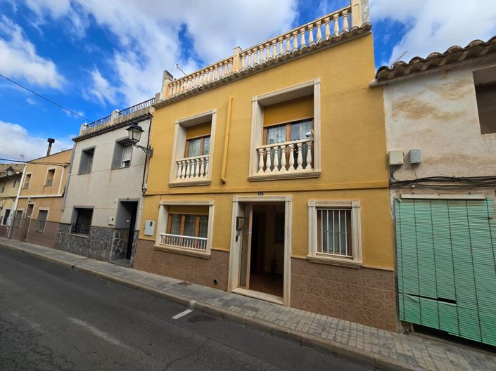 Image No.4-5 Bed Townhouse for sale