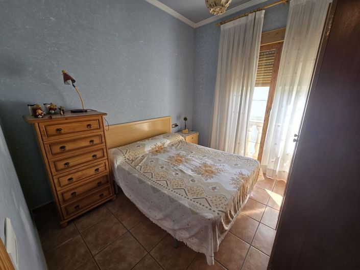 Image No.39-5 Bed Townhouse for sale