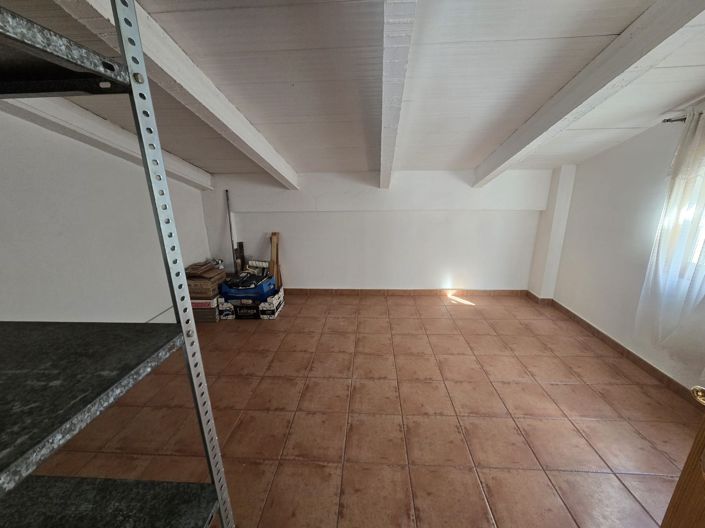 Image No.45-5 Bed Townhouse for sale