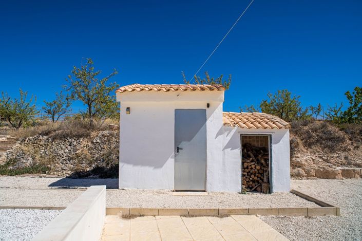 Image No.21-3 Bed Villa for sale