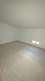 wwhatsapp-image-2026-02-18-at-125459-8-