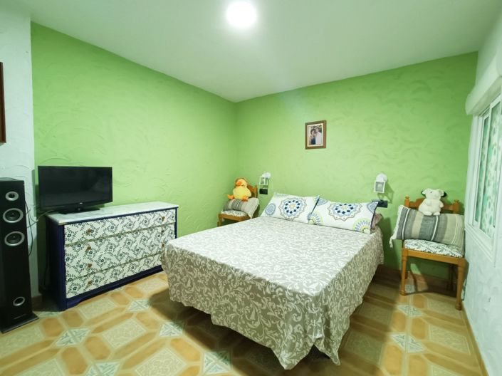 Image No.20-3 Bed Villa for sale